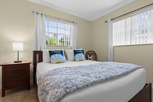 Photo - 311 SW 8th St Unidad ID1047798P