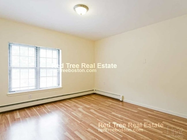 Building Photo - 757 Highland Ave Rental
