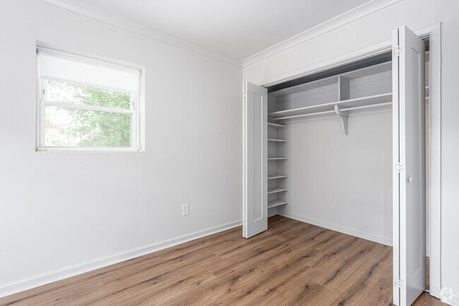 2BR, 1BA - 1,100SF - Second Bedroom