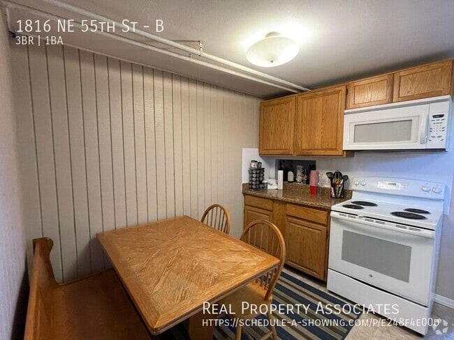 Building Photo - 1816 NE 55th St Unit B Rental
