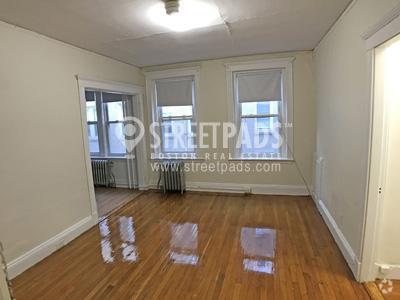 Building Photo - 1 bedroom in Boston MA 02215 Rental