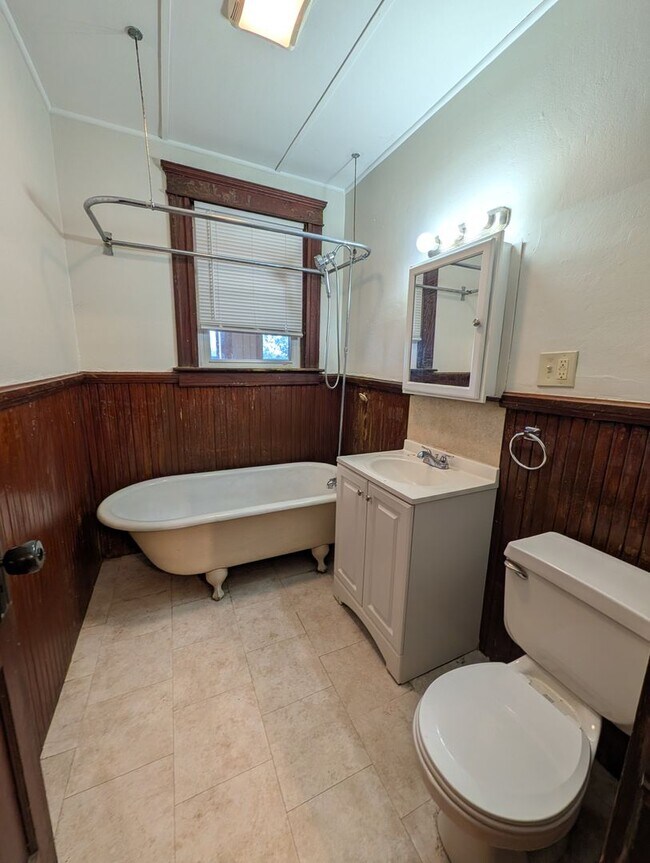 Photo - 18-20 Green Street Unidad 20 Green St #2