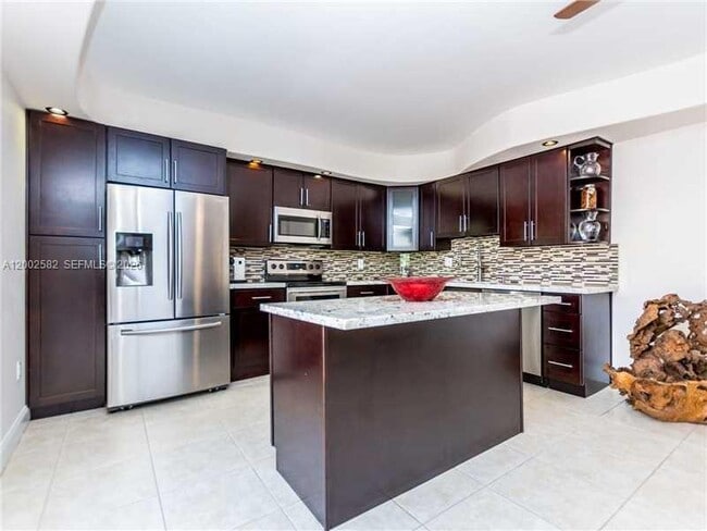 Photo - 5025 SW 98th Avenue Rd