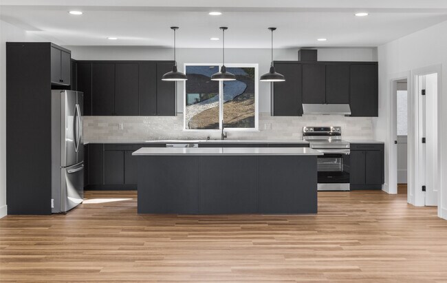 Photo - 10711 Vernon Rd