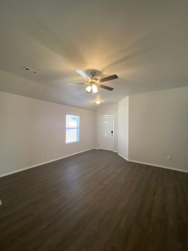 Photo - PRELEASING! - Stylish 3-Bedroom, 2-Bath Home in a Brand-New Community – Don’t Miss Out!