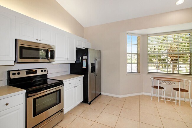 Photo - Plantation Golf and Country Club Seasonal Condo for Rent Unit 203