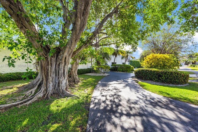 Photo - 14615 SW 77th Ct