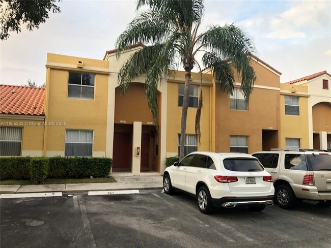 Building Photo - 4017 NW 90th Ave Unit 4017 Rental