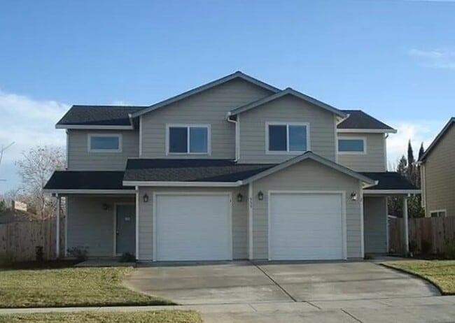 Building Photo - 555 Morgan Dr Unit 2