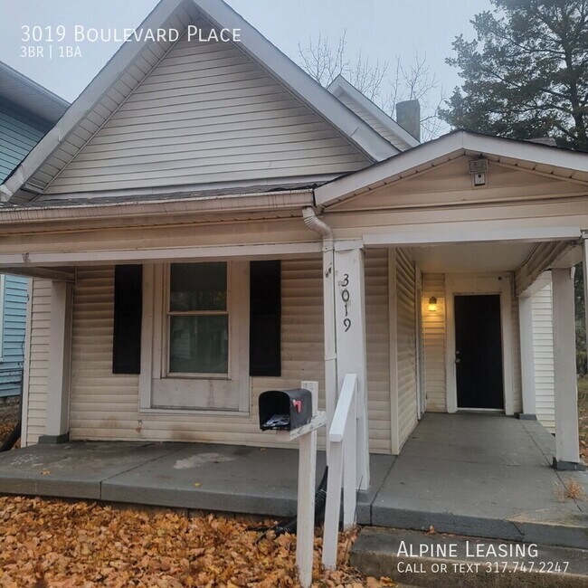 Photo - 3019 Boulevard Pl