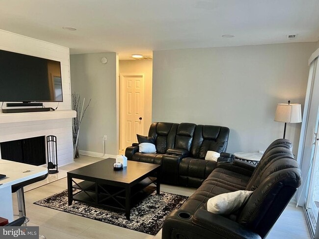 Photo - 10528 Cross Fox Ln Unit F-2