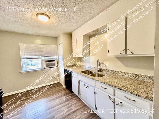 Photo - 207 Valley View Ave Unit 6