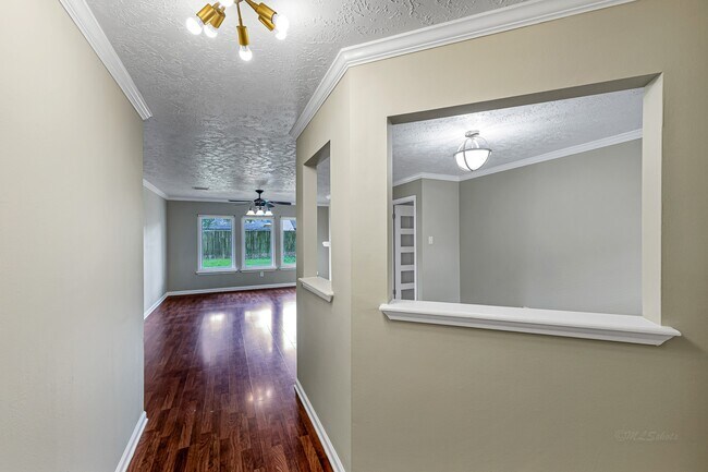Photo - 19307 Wildoats Dr
