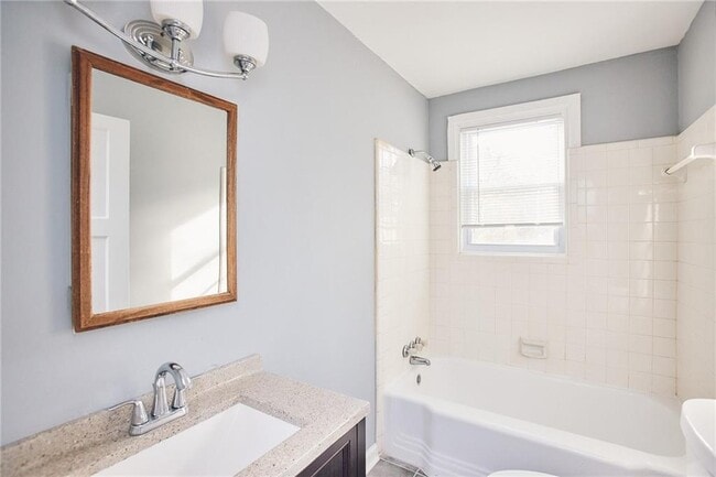 Photo - 3323 Midway Rd Unit 1