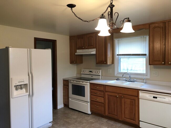 Photo - 1400 Katers Dr