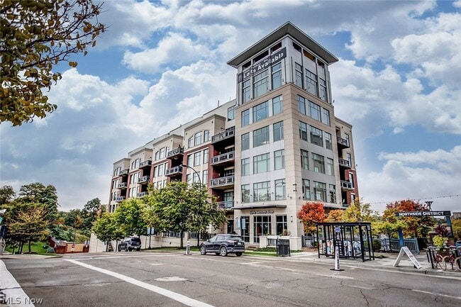 Building Photo - 21 Furnace St Unit 805