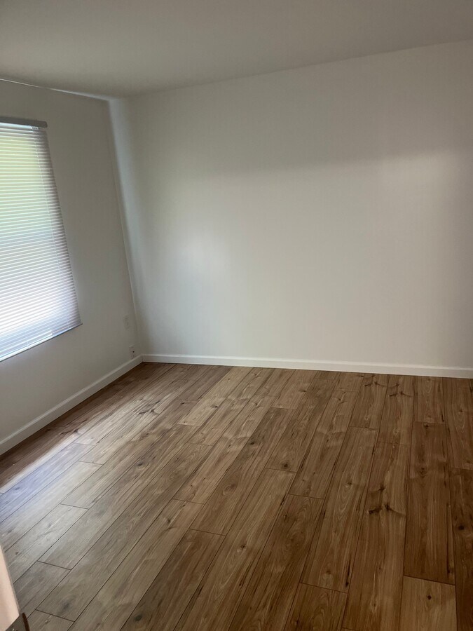 Photo - 1131 Harmony Rd