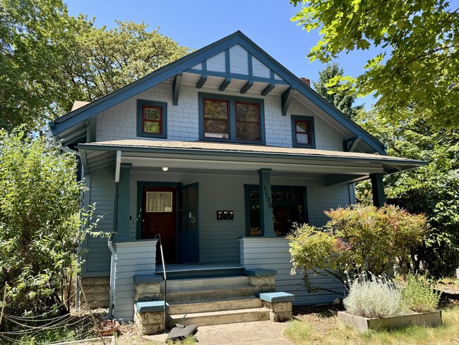 Photo - 1128 Washington St Unit #1