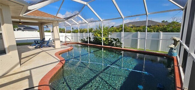 Photo - 1923 SW 26th St