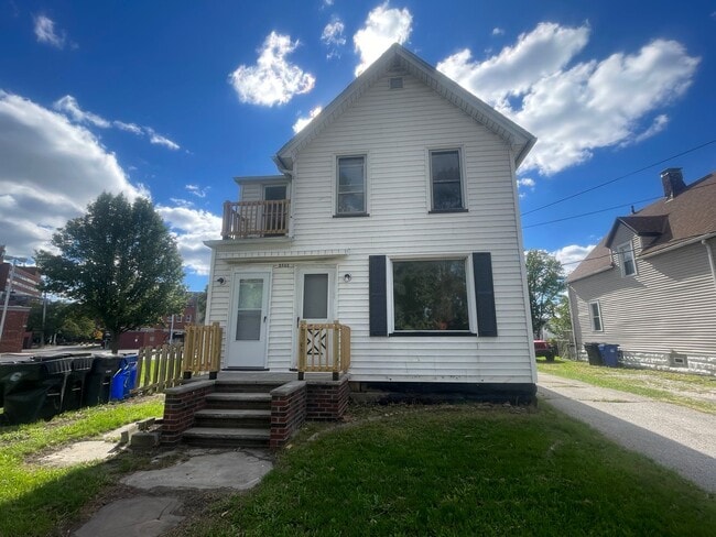 Building Photo - 3511 Memphis Ave Unit Front Upper Loft