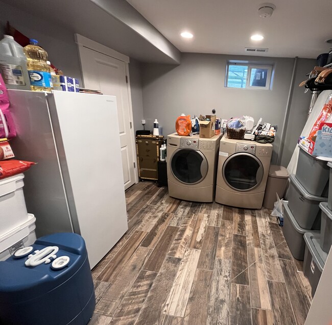 Building Photo - 4775 S 475 W Rental