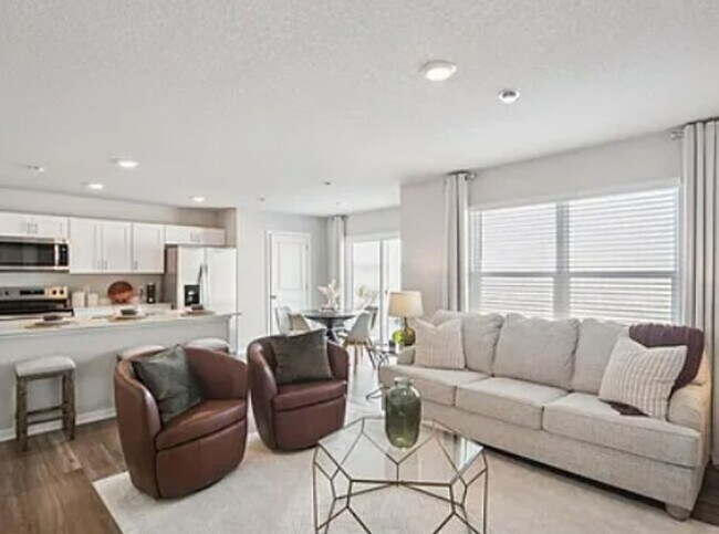 353 Juniper Dr Unit 1