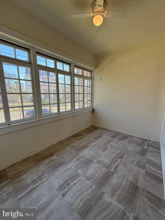 Photo - 700 Prince Edward St Unit 2