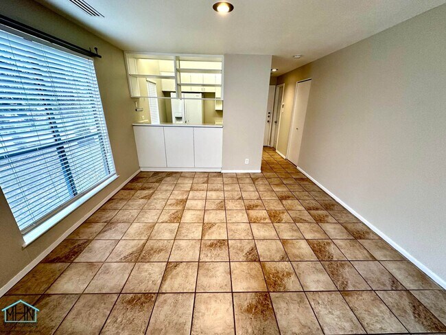 Photo - Cozy Secluded Condo, conveniently located near Medical Center, and Wurzbach Rd!