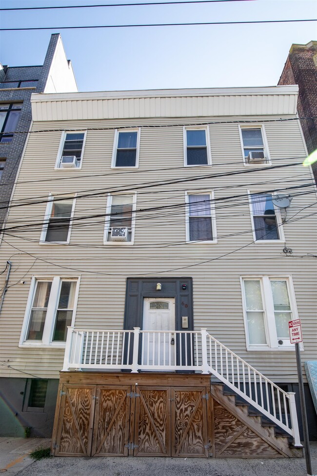 Photo - 60 Newkirk St Unit 1L