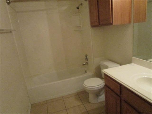 Photo - 107 W Nazro St
