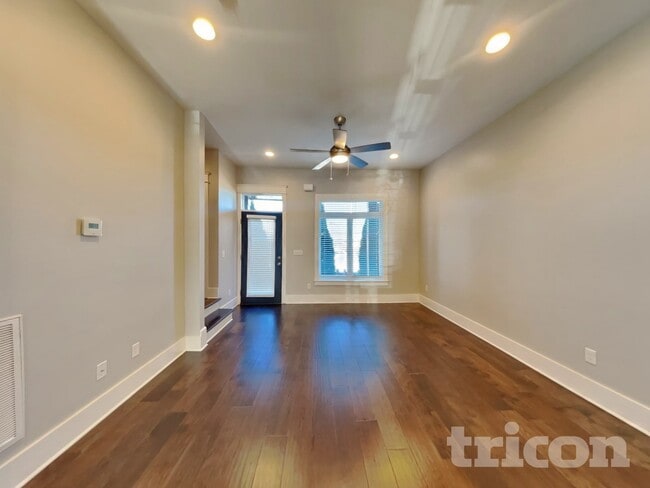 Photo - 6813 Charlotte Pike