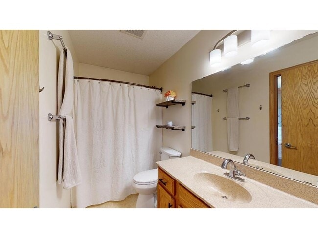 Photo - 6353 Freedom Ln NW