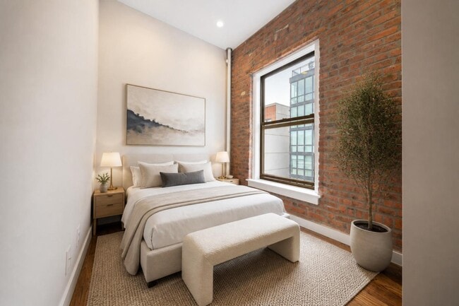 East 7th Street