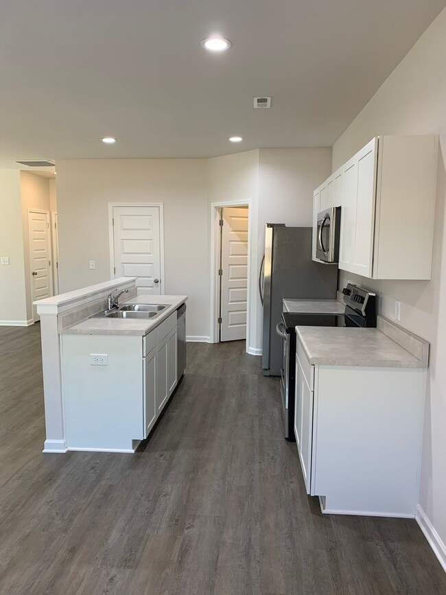 Photo - Now Pre-Leasing — Spacious 3 Bed, 2.5 Bath Home in Cullman!