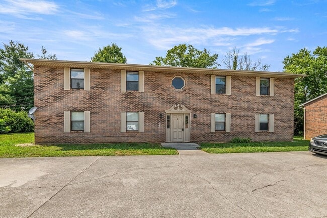 Building Photo - 4809 Cannon Ridge Dr Unit 3