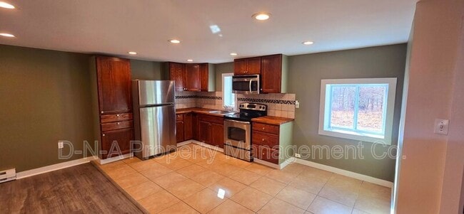 Photo - 167 Hiro Ln House