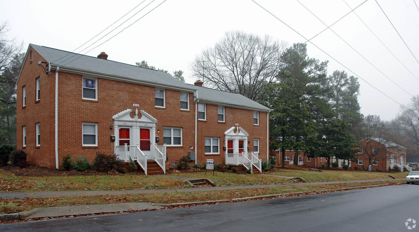 Greenwood Apartments - Greenwood Apartments