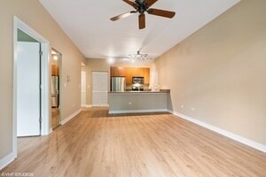 Photo - 1509 S Halsted St Unidad 211