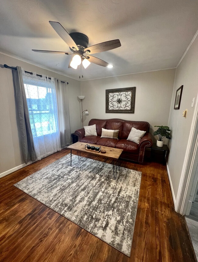 Photo - 43 Burdette Addition Dr