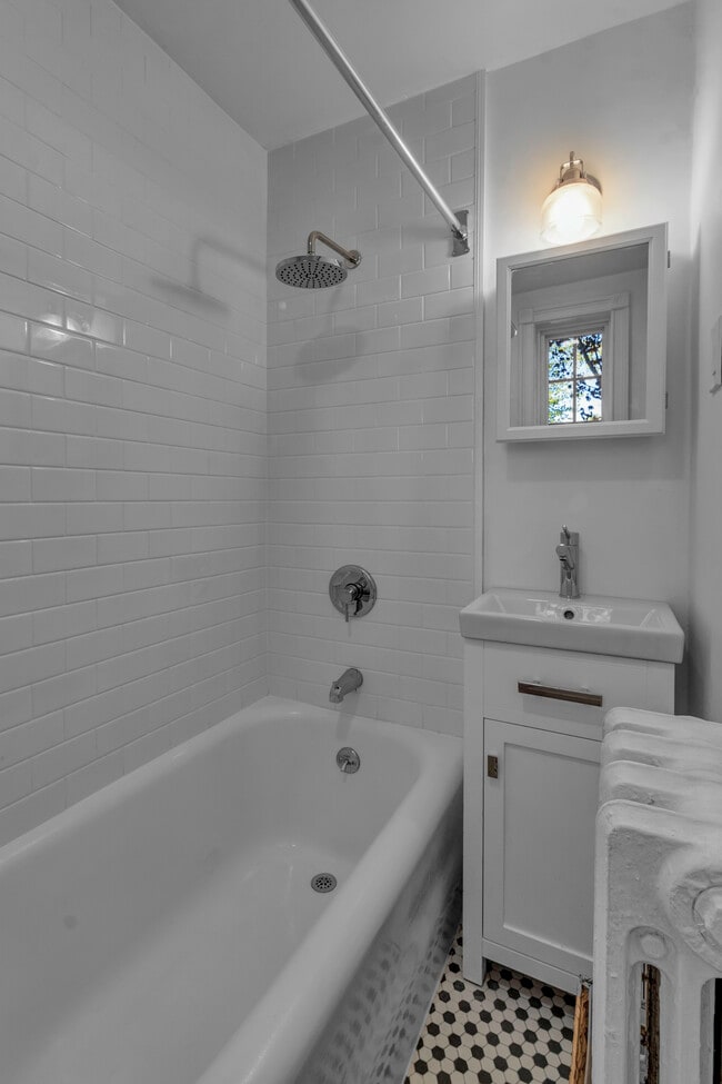 Photo - Fairmount Apartments