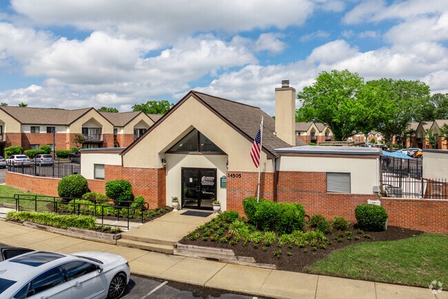 Building Photo - Linden at Forrest Pines