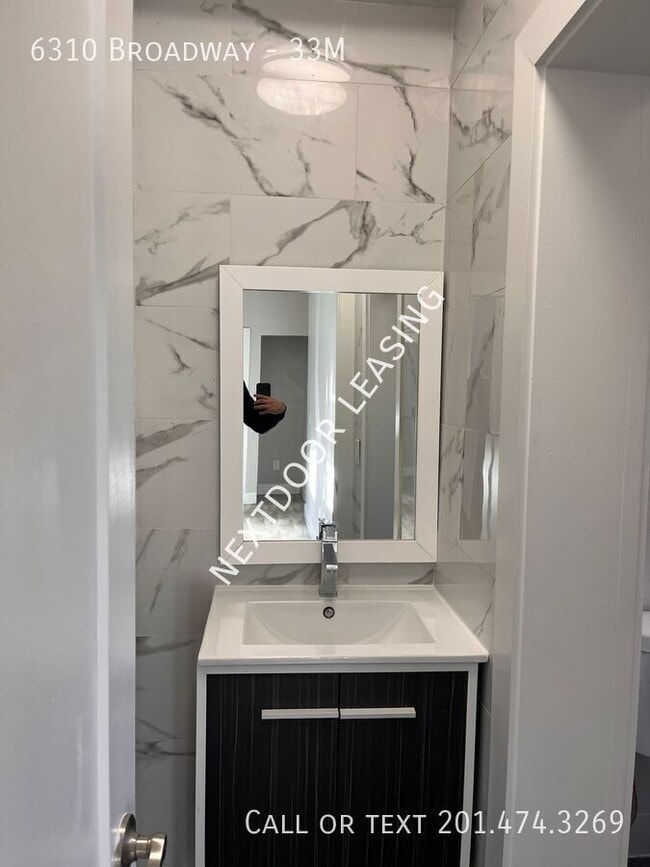 Photo - 6310 Broadway-33M Apartamento Unidad 33M