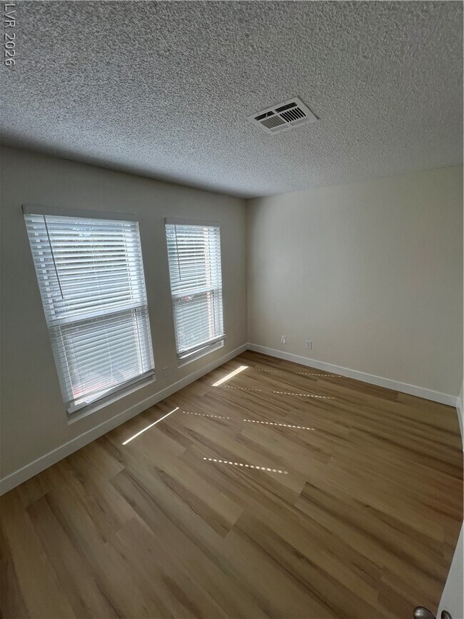 Photo - 3939 S Torrey Pines Dr