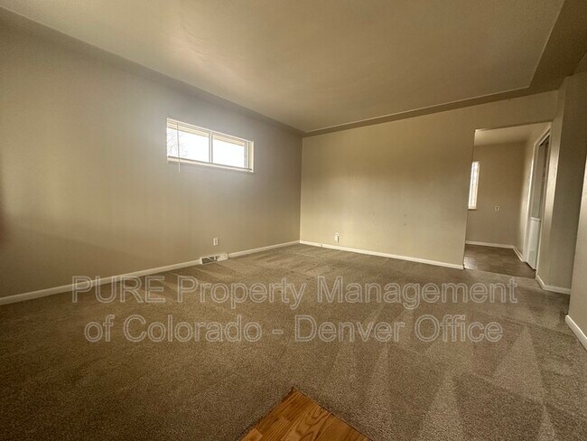 Photo - 160 S Cody Ct