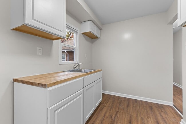 Photo - 19973 Lumpkin St