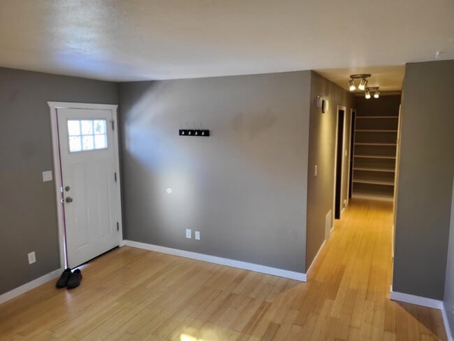 Photo - 2937 Swing Station Way