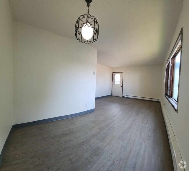 Building Photo - Regency Park Condos Unit 201 A