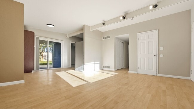 Photo - Bright Rambler in Quiet, Convenient Neighborhood