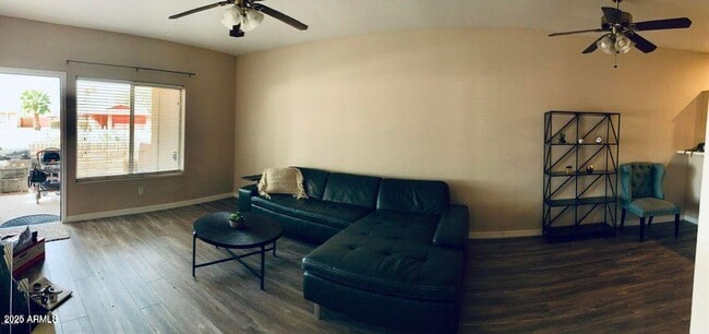 Photo - 2201 N Comanche Dr