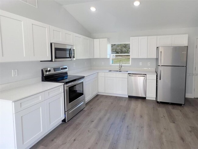 3633 SE 138th Pl